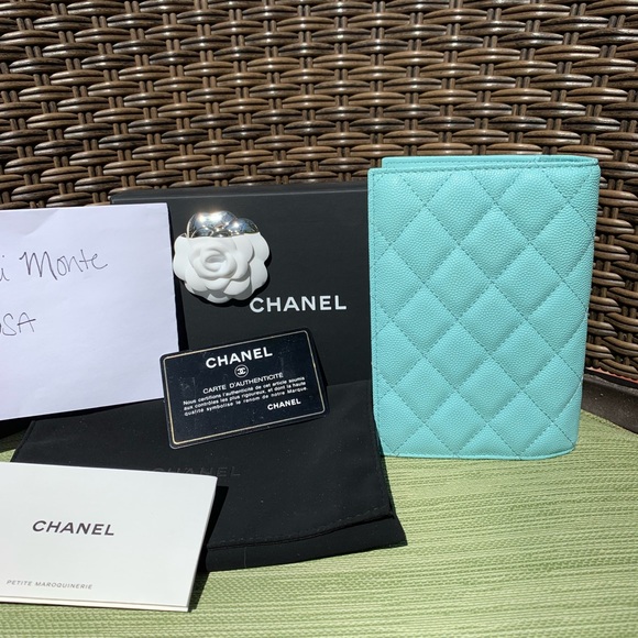 Chanel Tiffany Blue Passport Holder - Picture 6 of 7